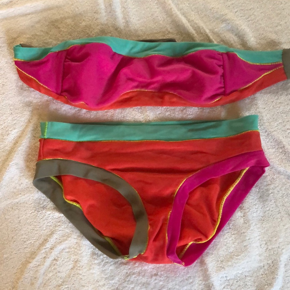 Strapless bikini